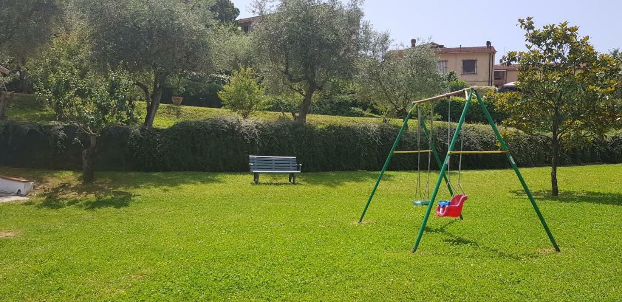Casa Vittoria Villa Corsanico-Bargecchia Екстериор снимка